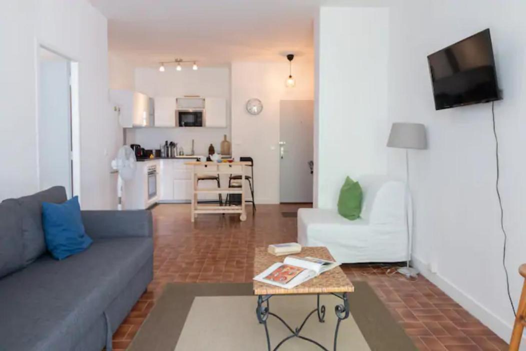 Grand Appartement Lumineux Pour 2 A 4 Personnes A Avignon Intra-Muros Wifi Gratuit Exteriér fotografie